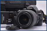 ニコン Nikon D3000 + Nikon AF-S NIKKOR 18-55mm F3.5-5.6 G DX VR カメラバッグ、前キャップ、バッテリー、充電器他 #yk8598